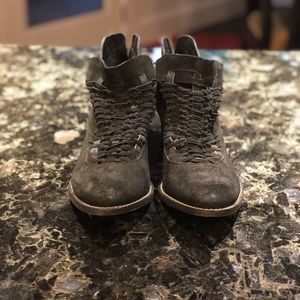 Rebels Leather Black Bootie Size 7